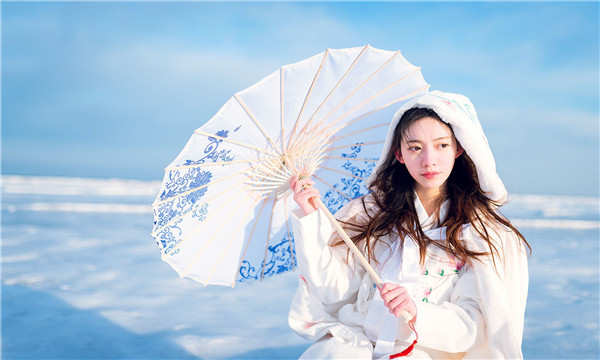 曲靖试管代怀生子多少钱一个？助孕之路的费用分析与方案选择